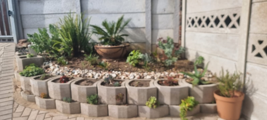 3 Bedroom Property for Sale in Dana Bay Western Cape
